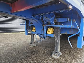 3 AXLE SEMI / EXTENDABLE / HYDR. RAMPEN